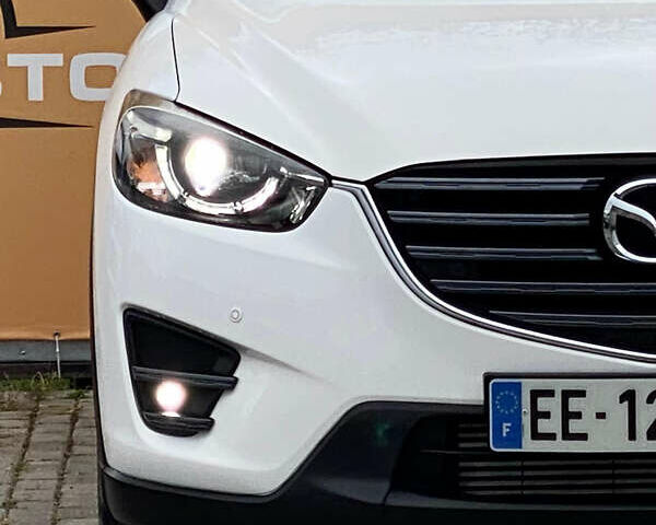 Белый Мазда СХ-5, объемом двигателя 2.2 л и пробегом 172 тыс. км за 15850 $, фото 4 на Automoto.ua