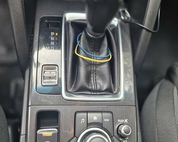 Білий Мазда СХ-5, об'ємом двигуна 2 л та пробігом 133 тис. км за 15800 $, фото 17 на Automoto.ua