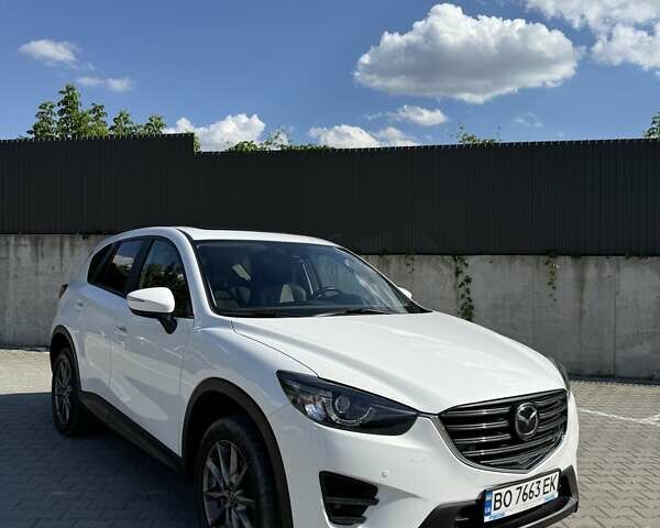Белый Мазда СХ-5, объемом двигателя 2.19 л и пробегом 186 тыс. км за 18000 $, фото 7 на Automoto.ua