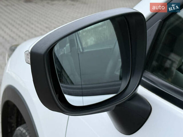 Белый Мазда СХ-5, объемом двигателя 2.2 л и пробегом 108 тыс. км за 16550 $, фото 20 на Automoto.ua