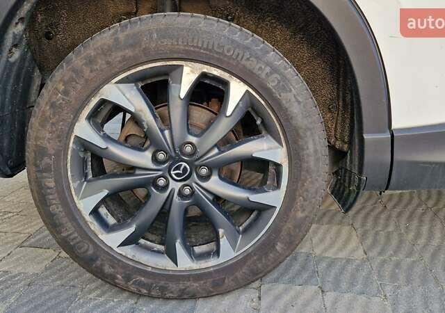 Белый Мазда СХ-5, объемом двигателя 2.49 л и пробегом 70 тыс. км за 15500 $, фото 30 на Automoto.ua