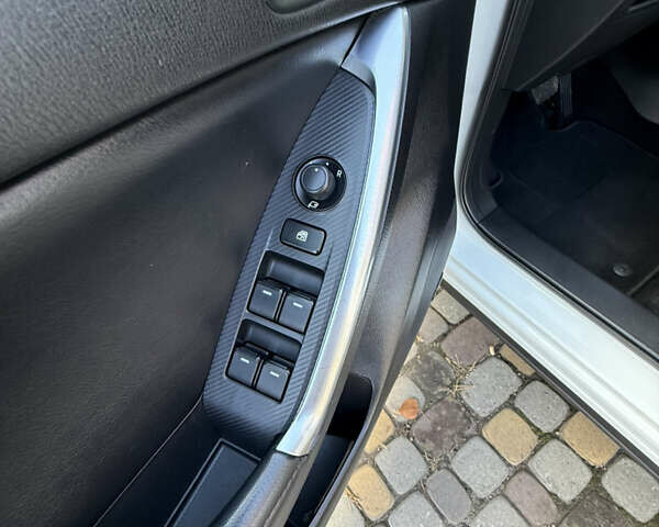Белый Мазда СХ-5, объемом двигателя 2.2 л и пробегом 117 тыс. км за 16900 $, фото 57 на Automoto.ua