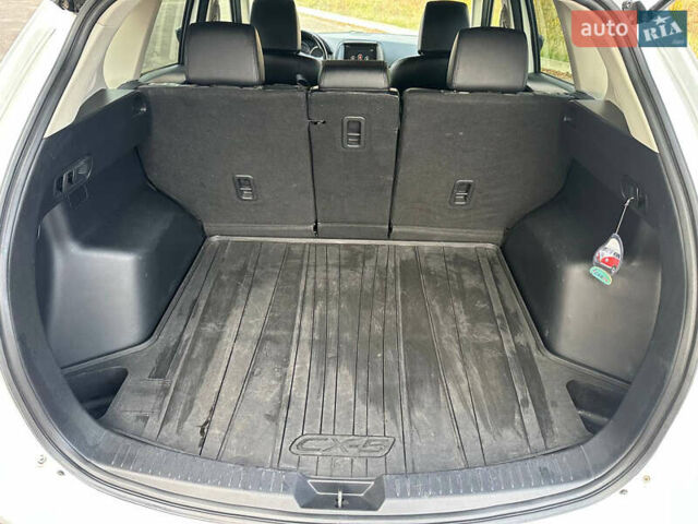 Білий Мазда СХ-5, об'ємом двигуна 2.5 л та пробігом 177 тис. км за 14999 $, фото 44 на Automoto.ua