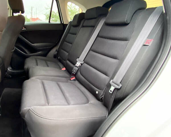 Мазда СХ-5 2016 у Рівному на Automoto.ua Білий Мазда СХ-5, об'ємом двигуна 2.2 л та пробігом 172 тис. км за 15850 $, фото 13 на Automoto.ua