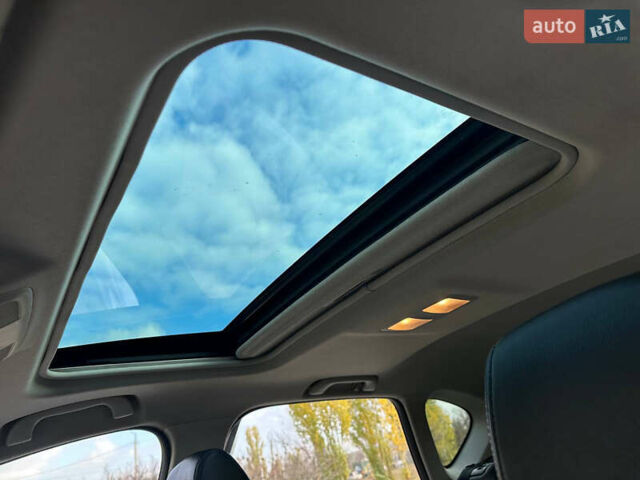 Білий Мазда СХ-5, об'ємом двигуна 2.5 л та пробігом 177 тис. км за 14999 $, фото 15 на Automoto.ua