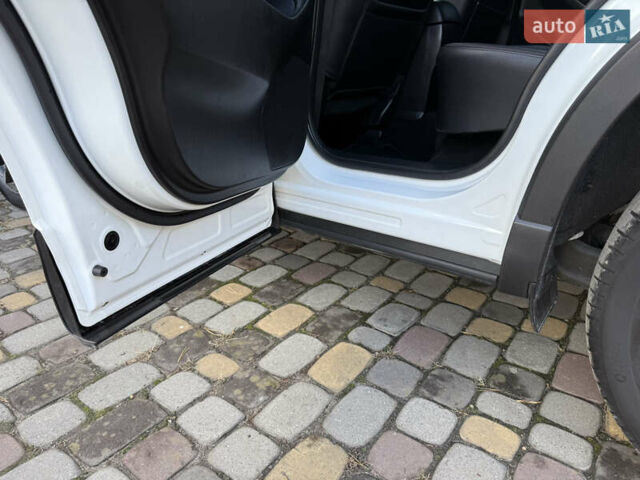 Белый Мазда СХ-5, объемом двигателя 2.2 л и пробегом 117 тыс. км за 16900 $, фото 66 на Automoto.ua