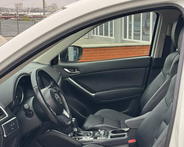 Белый Мазда СХ-5, объемом двигателя 2.5 л и пробегом 73 тыс. км за 16900 $, фото 7 на Automoto.ua