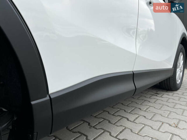 Белый Мазда СХ-5, объемом двигателя 2 л и пробегом 119 тыс. км за 16999 $, фото 28 на Automoto.ua