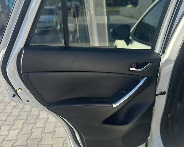 Білий Мазда СХ-5, об'ємом двигуна 2.49 л та пробігом 144 тис. км за 16800 $, фото 10 на Automoto.ua