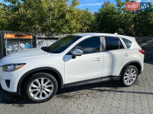 Білий Мазда СХ-5, об'ємом двигуна 2.49 л та пробігом 135 тис. км за 14000 $, фото 7 на Automoto.ua