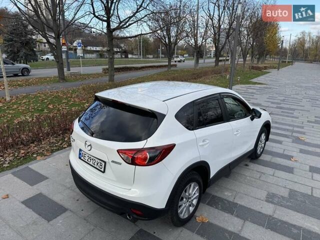 Білий Мазда СХ-5, об'ємом двигуна 2.49 л та пробігом 77 тис. км за 15500 $, фото 9 на Automoto.ua