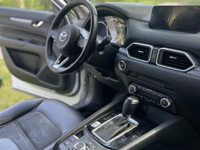 Белый Мазда СХ-5, объемом двигателя 2.5 л и пробегом 150 тыс. км за 16900 $, фото 5 на Automoto.ua