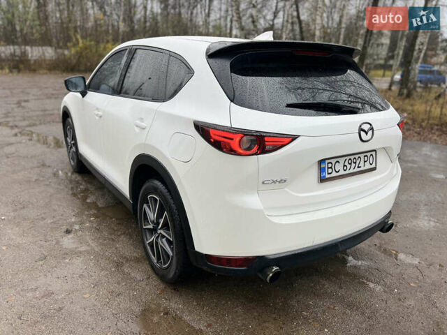 Белый Мазда СХ-5, объемом двигателя 2.49 л и пробегом 91 тыс. км за 19999 $, фото 6 на Automoto.ua
