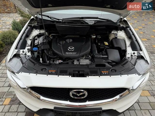 Білий Мазда СХ-5, об'ємом двигуна 2.2 л та пробігом 62 тис. км за 22700 $, фото 24 на Automoto.ua
