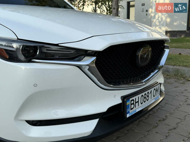 Белый Мазда СХ-5, объемом двигателя 2.5 л и пробегом 95 тыс. км за 20500 $, фото 24 на Automoto.ua