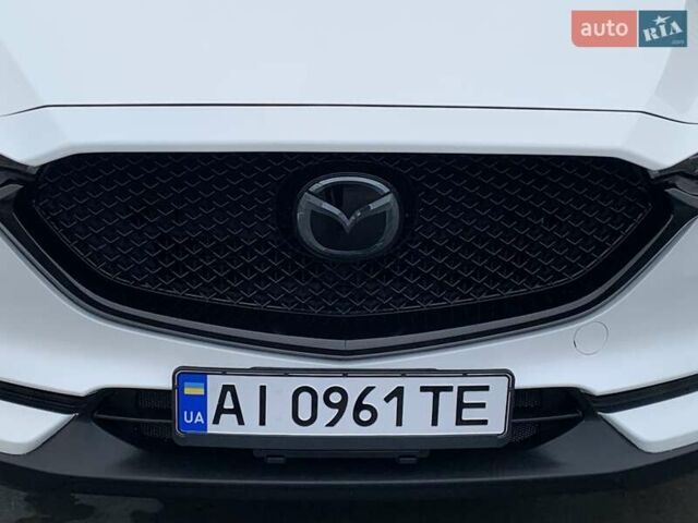 Белый Мазда СХ-5, объемом двигателя 2.5 л и пробегом 115 тыс. км за 17800 $, фото 44 на Automoto.ua