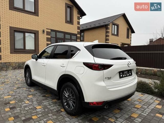 Білий Мазда СХ-5, об'ємом двигуна 2.2 л та пробігом 62 тис. км за 22700 $, фото 7 на Automoto.ua