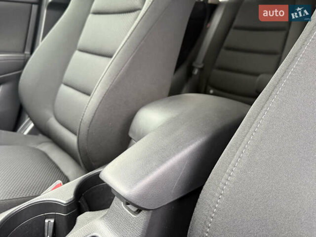 Белый Мазда СХ-5, объемом двигателя 2 л и пробегом 95 тыс. км за 17600 $, фото 65 на Automoto.ua