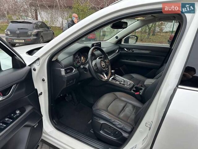 Білий Мазда СХ-5, об'ємом двигуна 2.49 л та пробігом 186 тис. км за 17999 $, фото 17 на Automoto.ua