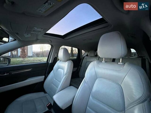 Белый Мазда СХ-5, объемом двигателя 2.49 л и пробегом 134 тыс. км за 15100 $, фото 16 на Automoto.ua