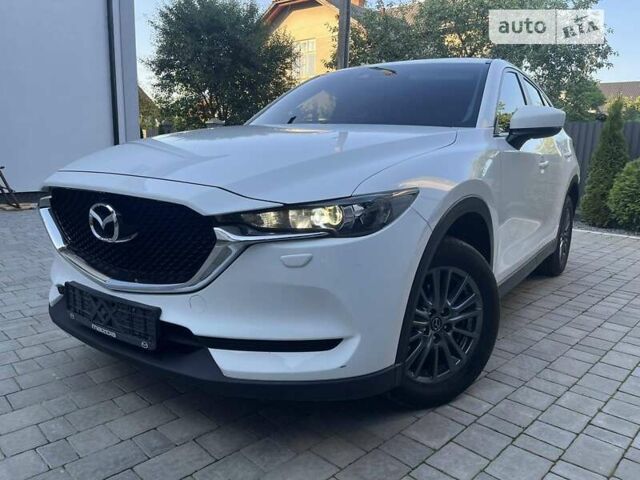 Белый Мазда СХ-5, объемом двигателя 2.2 л и пробегом 170 тыс. км за 18500 $, фото 2 на Automoto.ua