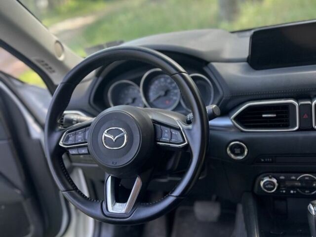 Белый Мазда СХ-5, объемом двигателя 2.5 л и пробегом 150 тыс. км за 16900 $, фото 6 на Automoto.ua