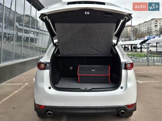 Білий Мазда СХ-5, об'ємом двигуна 2.5 л та пробігом 105 тис. км за 20900 $, фото 30 на Automoto.ua