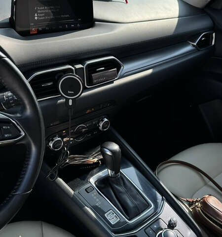 Белый Мазда СХ-5, объемом двигателя 2.49 л и пробегом 155 тыс. км за 19500 $, фото 8 на Automoto.ua