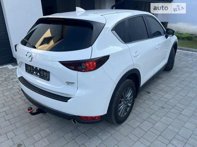 Белый Мазда СХ-5, объемом двигателя 2.2 л и пробегом 170 тыс. км за 18500 $, фото 15 на Automoto.ua