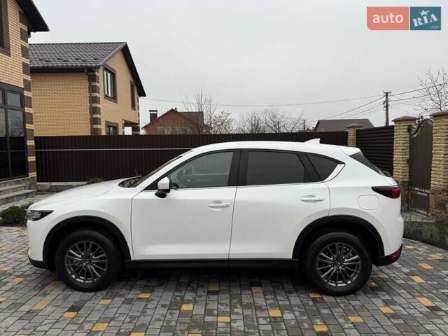 Білий Мазда СХ-5, об'ємом двигуна 2.2 л та пробігом 62 тис. км за 22700 $, фото 8 на Automoto.ua