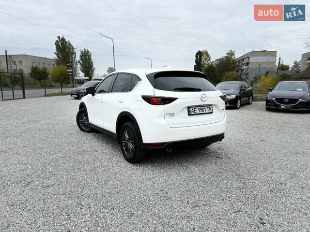 Белый Мазда СХ-5, объемом двигателя 2.49 л и пробегом 130 тыс. км за 17750 $, фото 10 на Automoto.ua