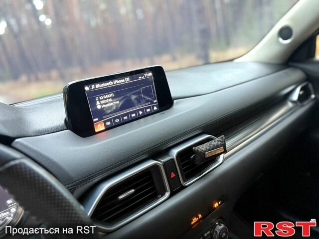 Білий Мазда СХ-5, об'ємом двигуна 2.5 л та пробігом 211 тис. км за 18000 $, фото 11 на Automoto.ua