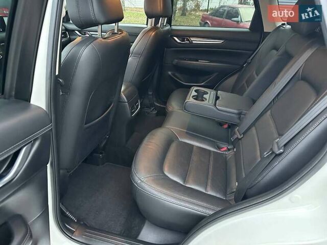 Білий Мазда СХ-5, об'ємом двигуна 2.49 л та пробігом 186 тис. км за 17999 $, фото 30 на Automoto.ua