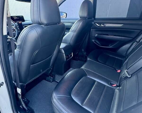 Белый Мазда СХ-5, объемом двигателя 2.5 л и пробегом 99 тыс. км за 21500 $, фото 10 на Automoto.ua