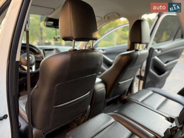 Білий Мазда СХ-5, об'ємом двигуна 2.2 л та пробігом 170 тис. км за 15900 $, фото 24 на Automoto.ua