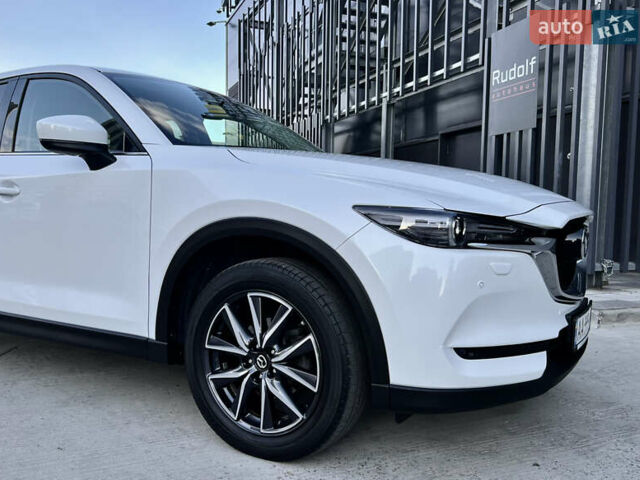 Белый Мазда СХ-5, объемом двигателя 2.49 л и пробегом 135 тыс. км за 23500 $, фото 2 на Automoto.ua
