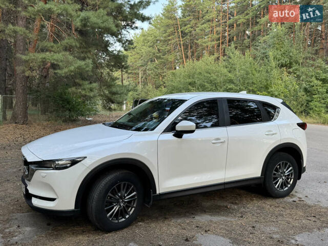 Білий Мазда СХ-5, об'ємом двигуна 2.2 л та пробігом 80 тис. км за 23500 $, фото 2 на Automoto.ua