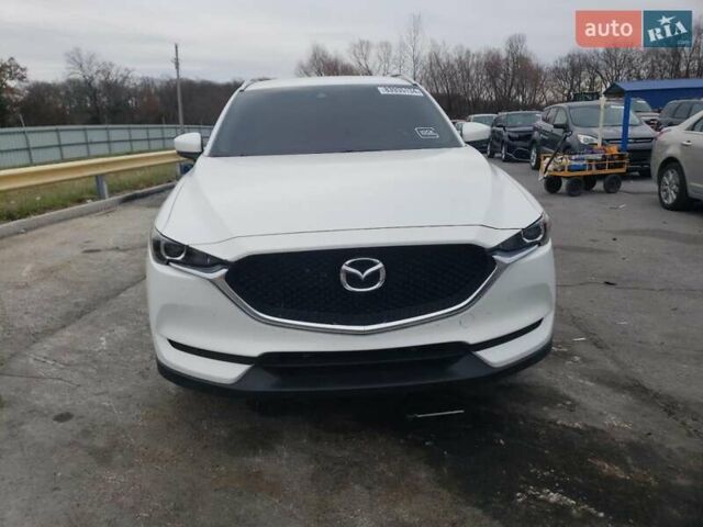 Білий Мазда СХ-5, об'ємом двигуна 2.49 л та пробігом 105 тис. км за 3000 $, фото 4 на Automoto.ua