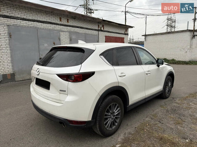 Білий Мазда СХ-5, об'ємом двигуна 2.5 л та пробігом 160 тис. км за 13400 $, фото 6 на Automoto.ua