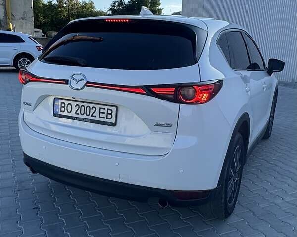 Белый Мазда СХ-5, объемом двигателя 2.5 л и пробегом 99 тыс. км за 21500 $, фото 2 на Automoto.ua