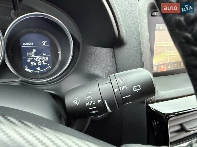 Белый Мазда СХ-5, объемом двигателя 2 л и пробегом 95 тыс. км за 17950 $, фото 74 на Automoto.ua