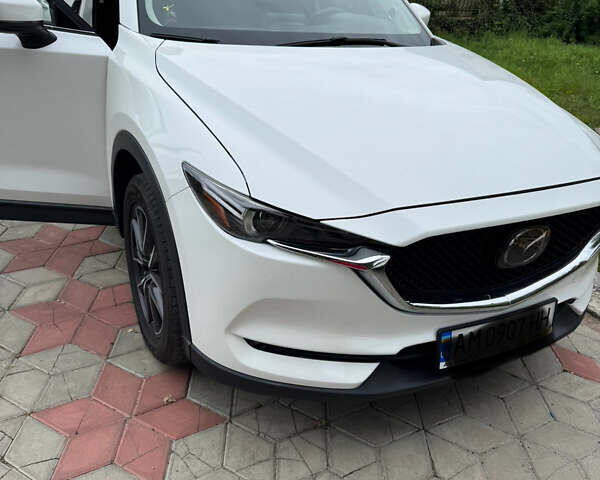 Белый Мазда СХ-5, объемом двигателя 2.5 л и пробегом 70 тыс. км за 19000 $, фото 1 на Automoto.ua