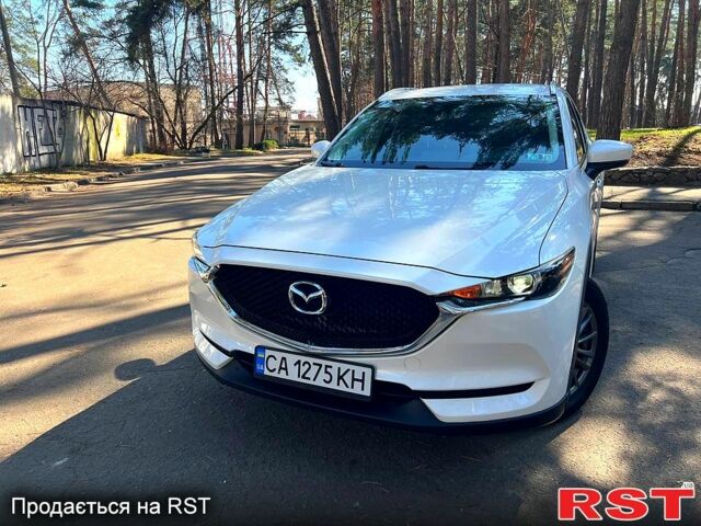 Белый Мазда СХ-5, объемом двигателя 2.5 л и пробегом 144 тыс. км за 17300 $, фото 3 на Automoto.ua