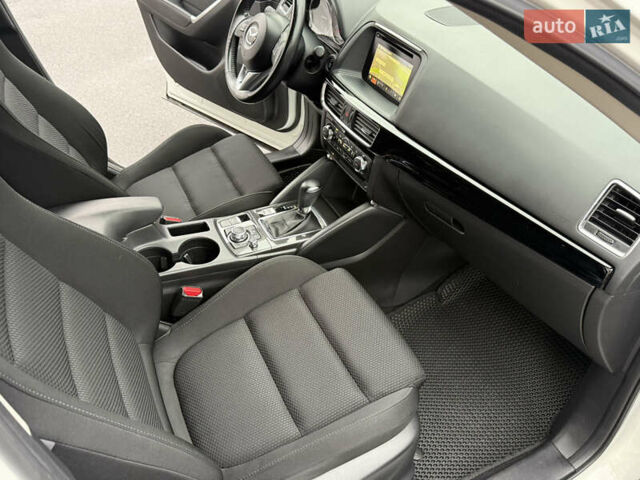 Белый Мазда СХ-5, объемом двигателя 2 л и пробегом 95 тыс. км за 17600 $, фото 49 на Automoto.ua