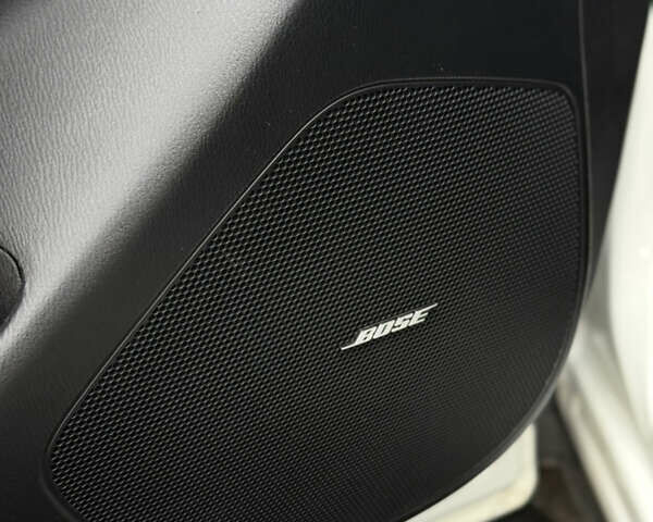 Белый Мазда СХ-5, объемом двигателя 2.2 л и пробегом 200 тыс. км за 17700 $, фото 44 на Automoto.ua