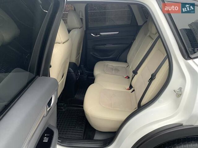 Белый Мазда СХ-5, объемом двигателя 2.5 л и пробегом 115 тыс. км за 17800 $, фото 103 на Automoto.ua