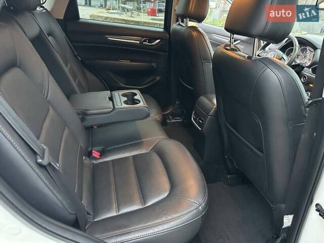 Білий Мазда СХ-5, об'ємом двигуна 2.49 л та пробігом 186 тис. км за 17999 $, фото 41 на Automoto.ua