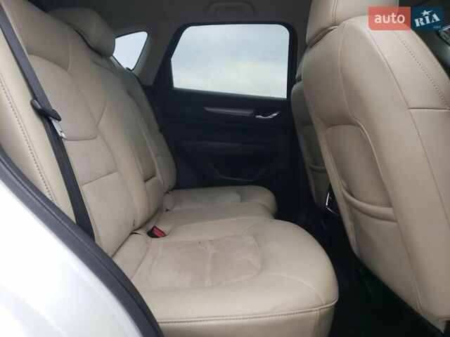 Білий Мазда СХ-5, об'ємом двигуна 2.49 л та пробігом 105 тис. км за 3000 $, фото 9 на Automoto.ua