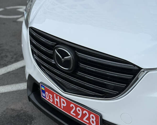 Белый Мазда СХ-5, объемом двигателя 2.2 л и пробегом 200 тыс. км за 17700 $, фото 9 на Automoto.ua