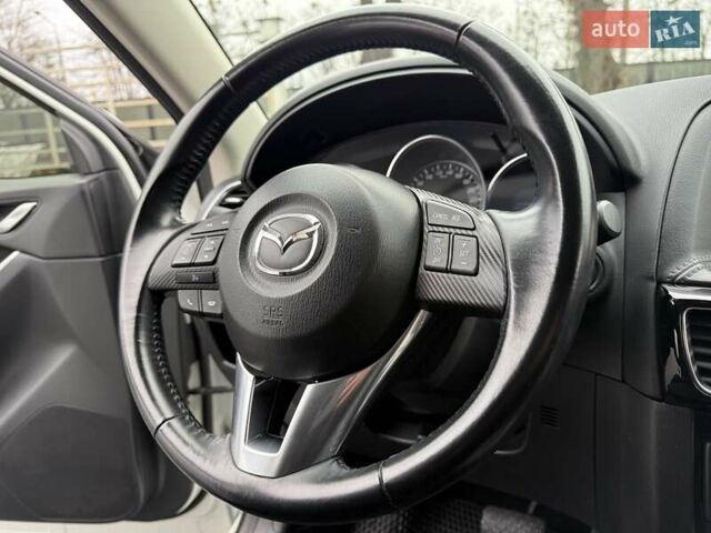 Белый Мазда СХ-5, объемом двигателя 2 л и пробегом 95 тыс. км за 17950 $, фото 71 на Automoto.ua
